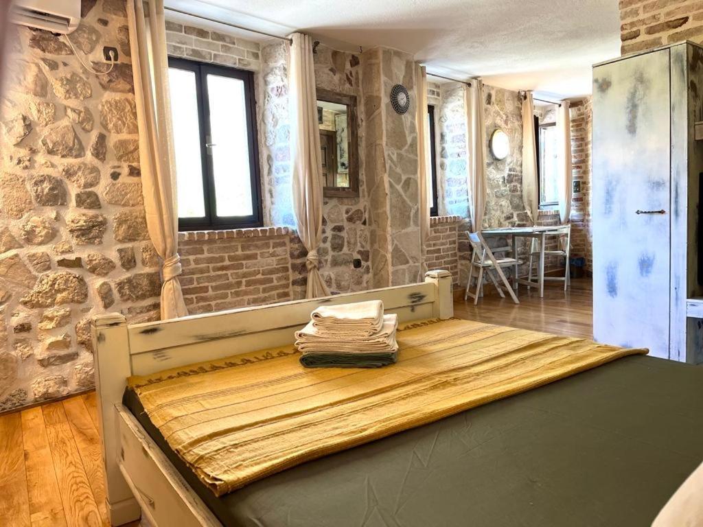 Una Apartments コトル エクステリア 写真